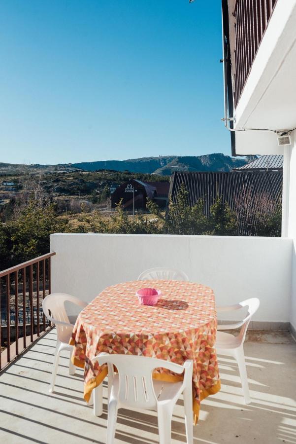 Escapadinha Da Estrela - Penhas Da Saude Villa Exterior photo